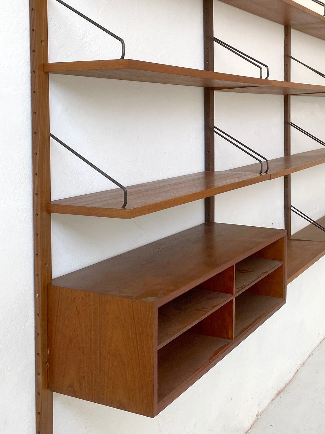 Poul Cadovius Teak Wall System