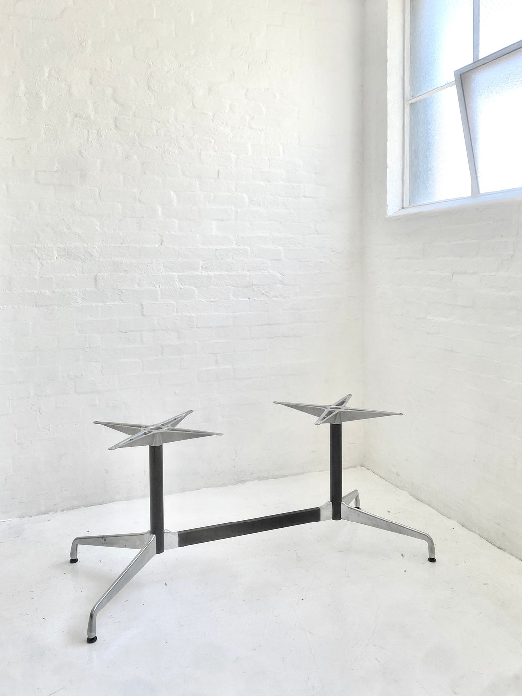 Eames Segment Base Table