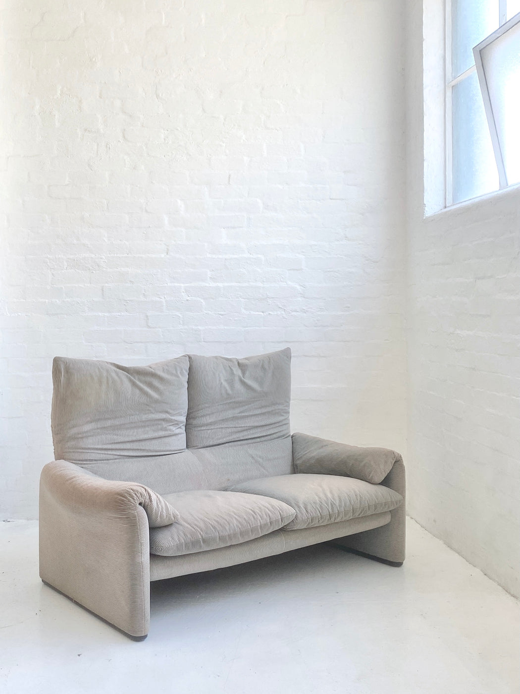 Vico Magistretti 'Maralunga' Sofa