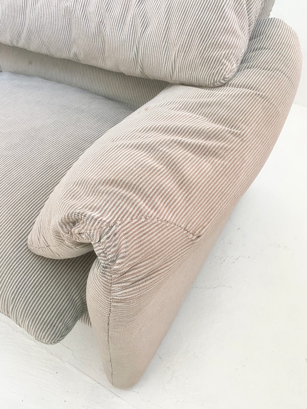 Vico Magistretti 'Maralunga' Sofa