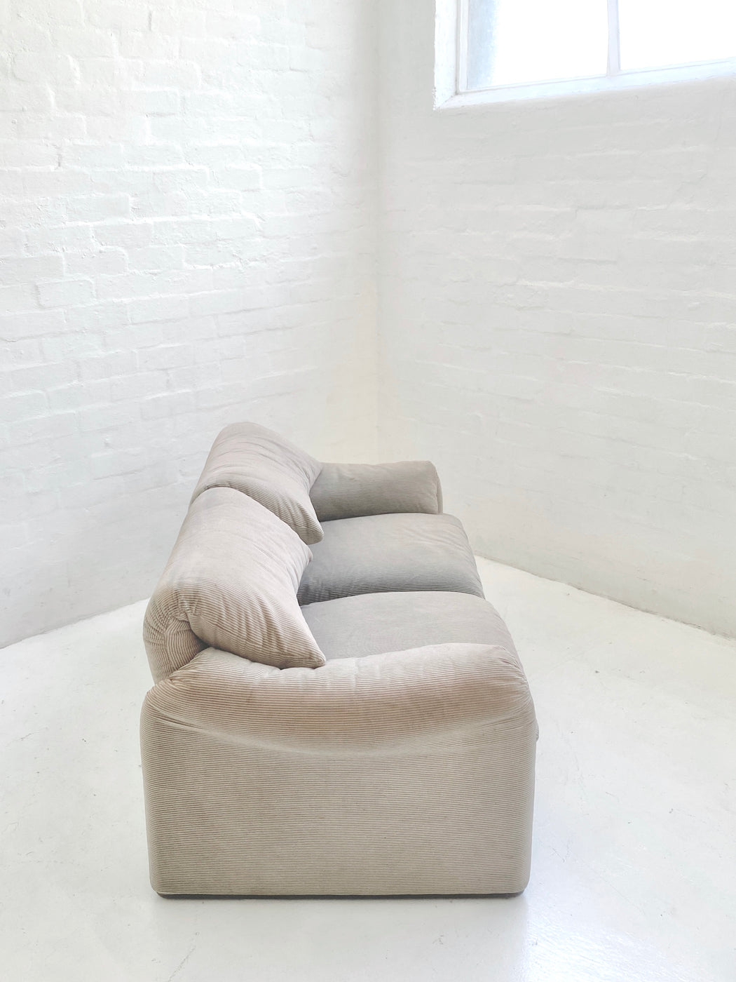 Vico Magistretti 'Maralunga' Sofa