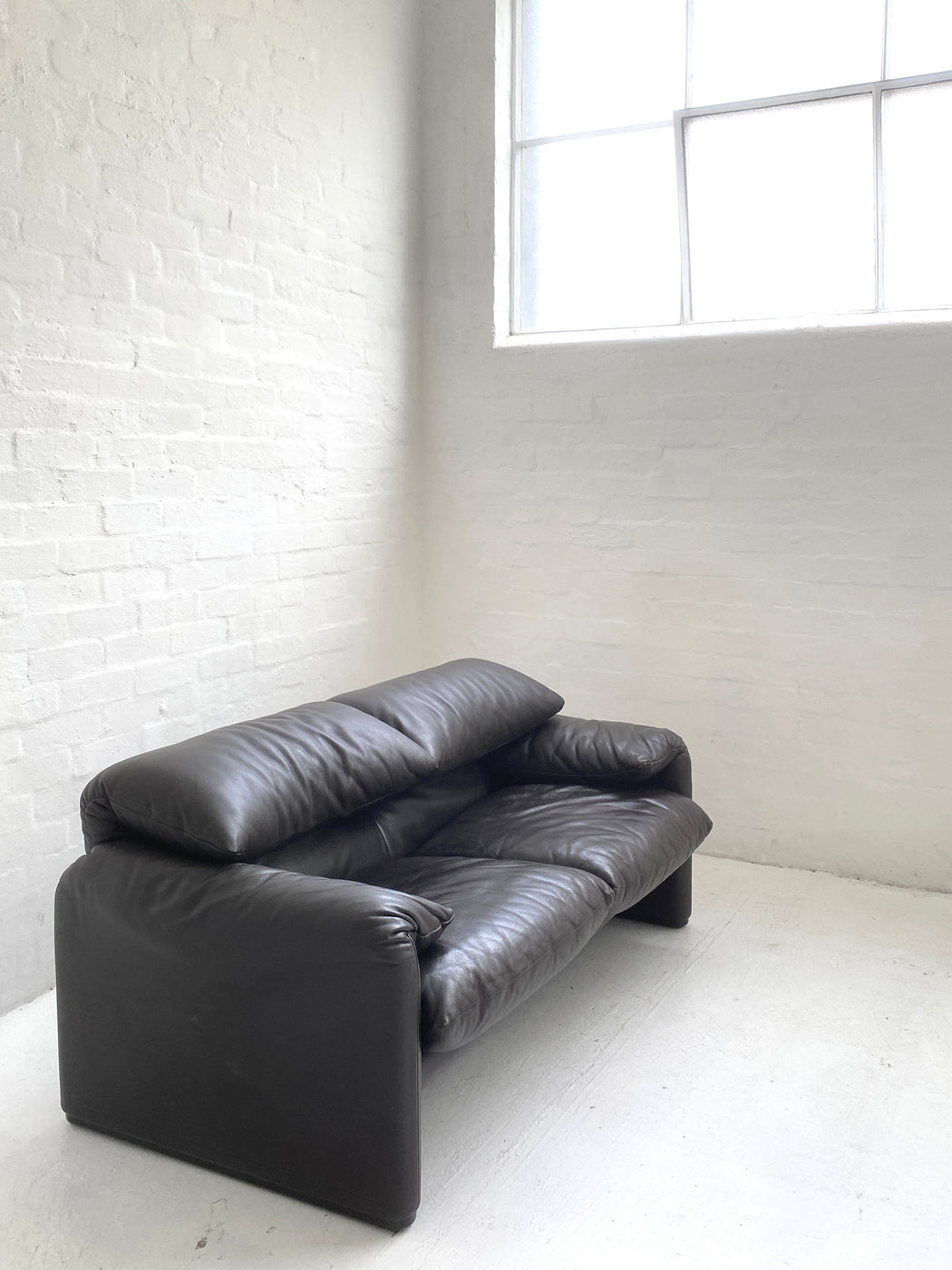 Vico Magistretti 'Maralunga' Sofa