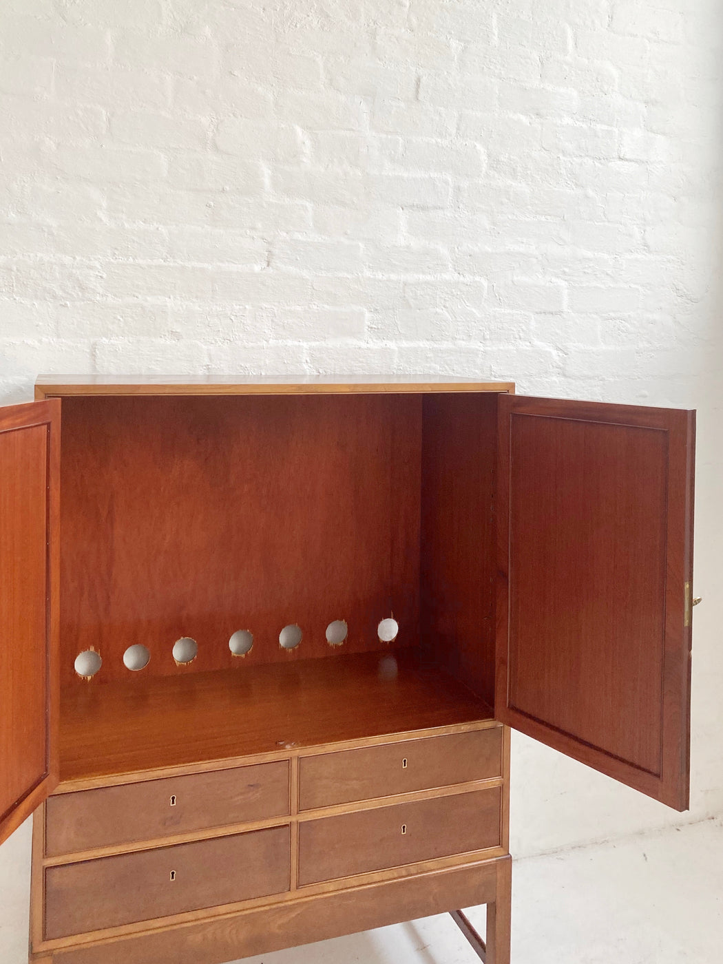 Jacob Kjaer Sideboard