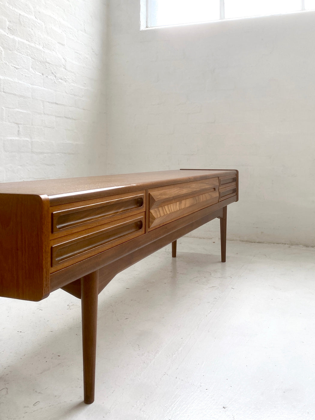 Johannes Andersen Sideboard