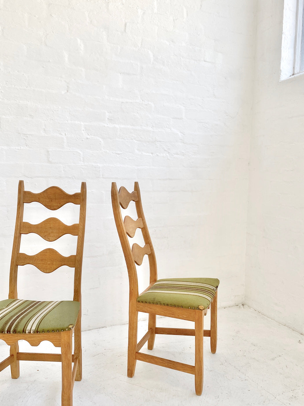 Henning Kjaernulf Chairs