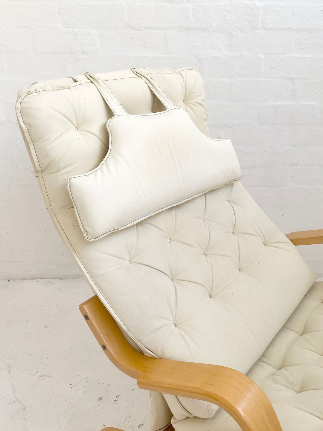 Danish Chaise Lounge