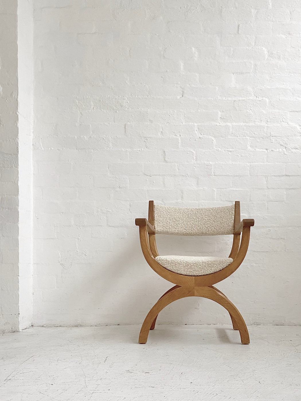 Henning Kjærnulf ‘Curule’ Chair