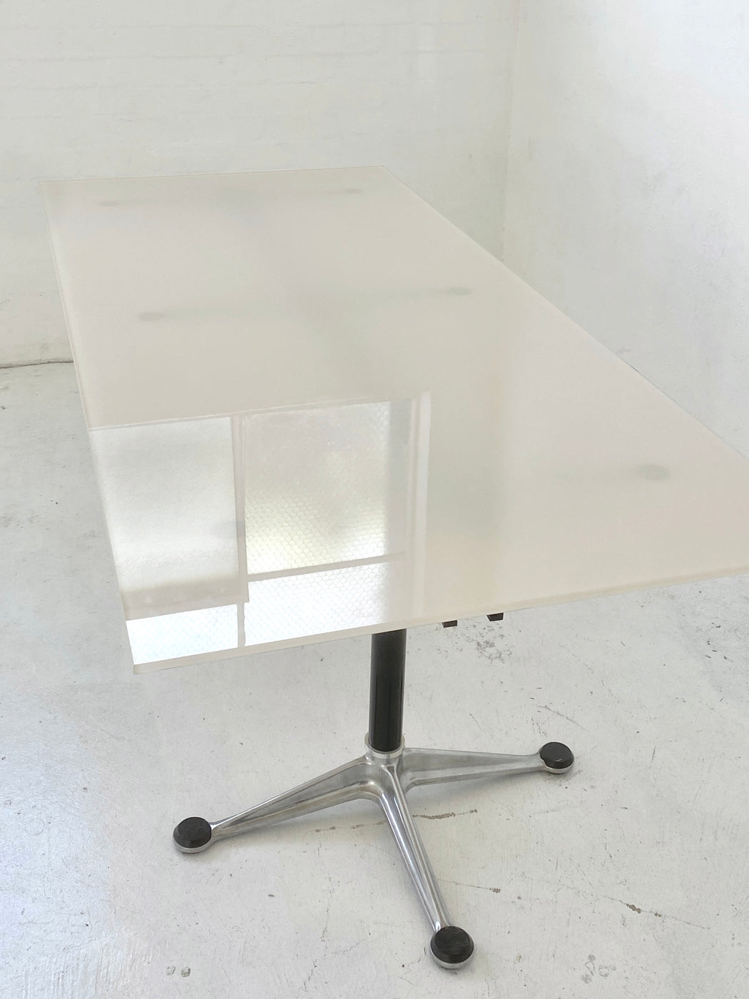 Bruce Burdick 'Group' Table