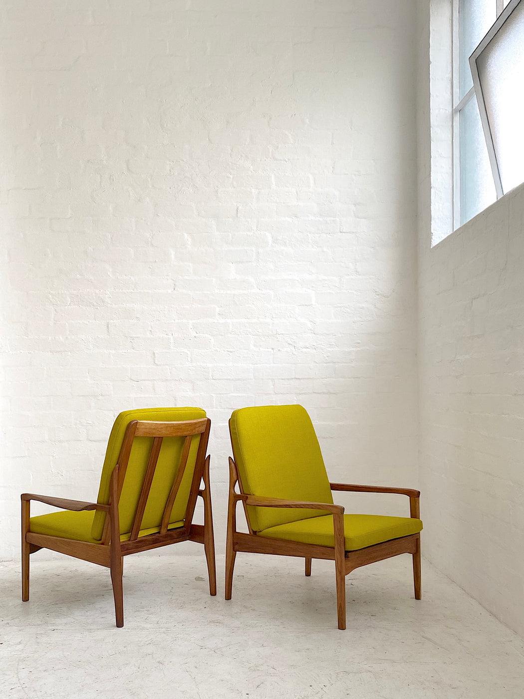 Fred Lowen 'Narvik' Chair