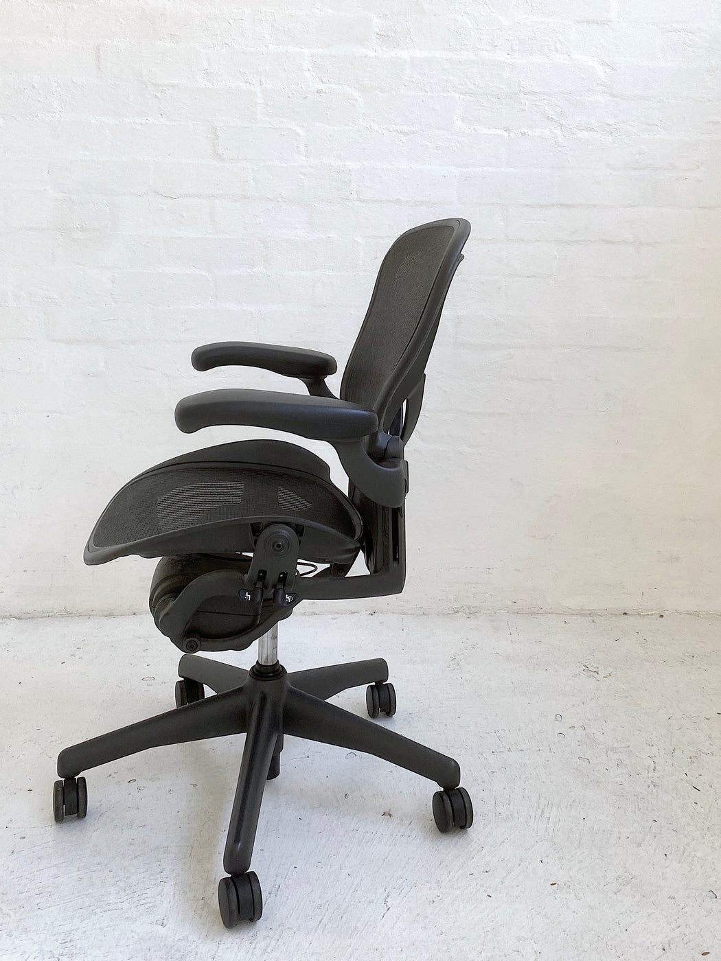Herman Miller 'Aeron' Chair
