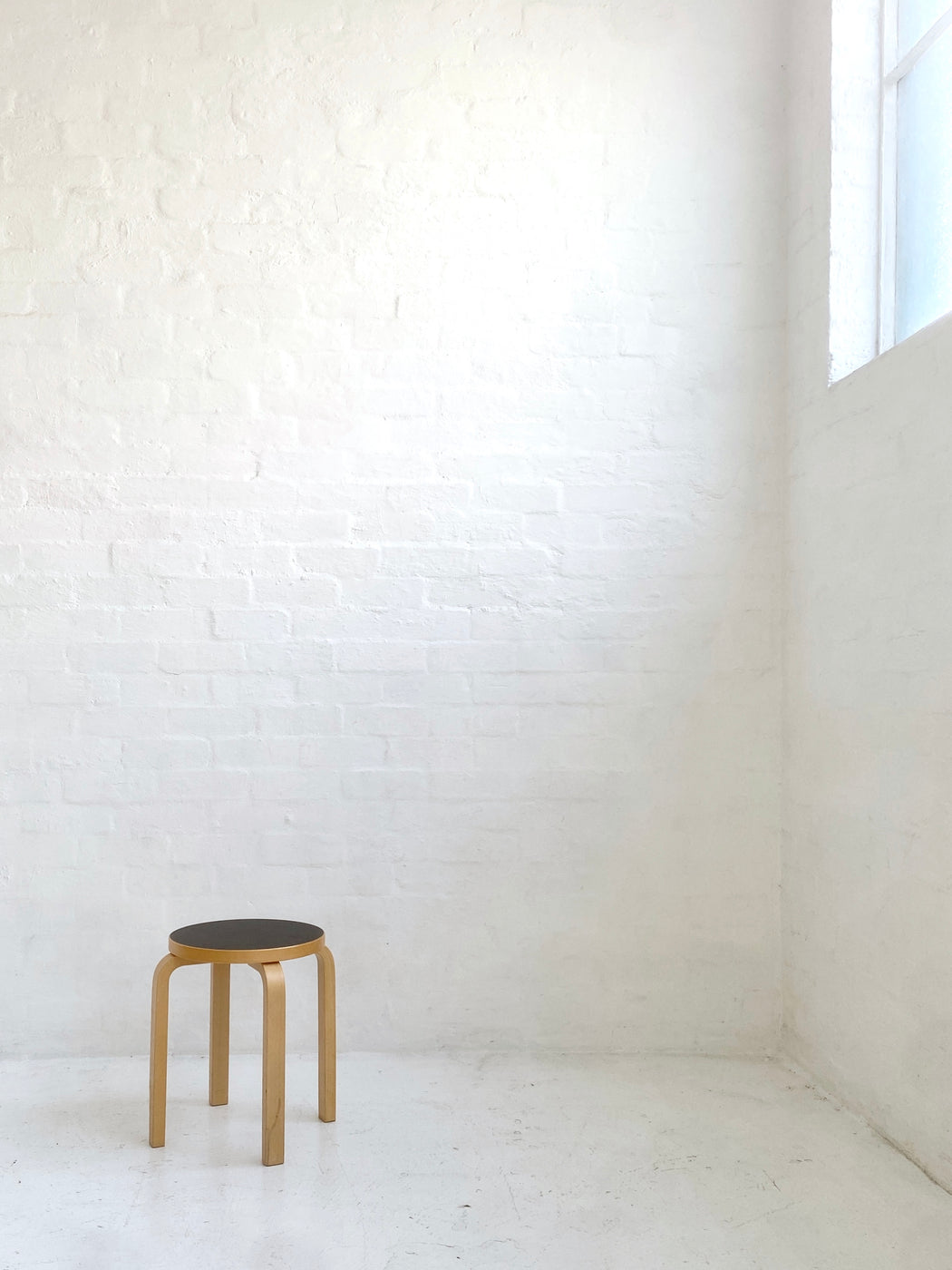 Alvar Aalto 'E60' Stool