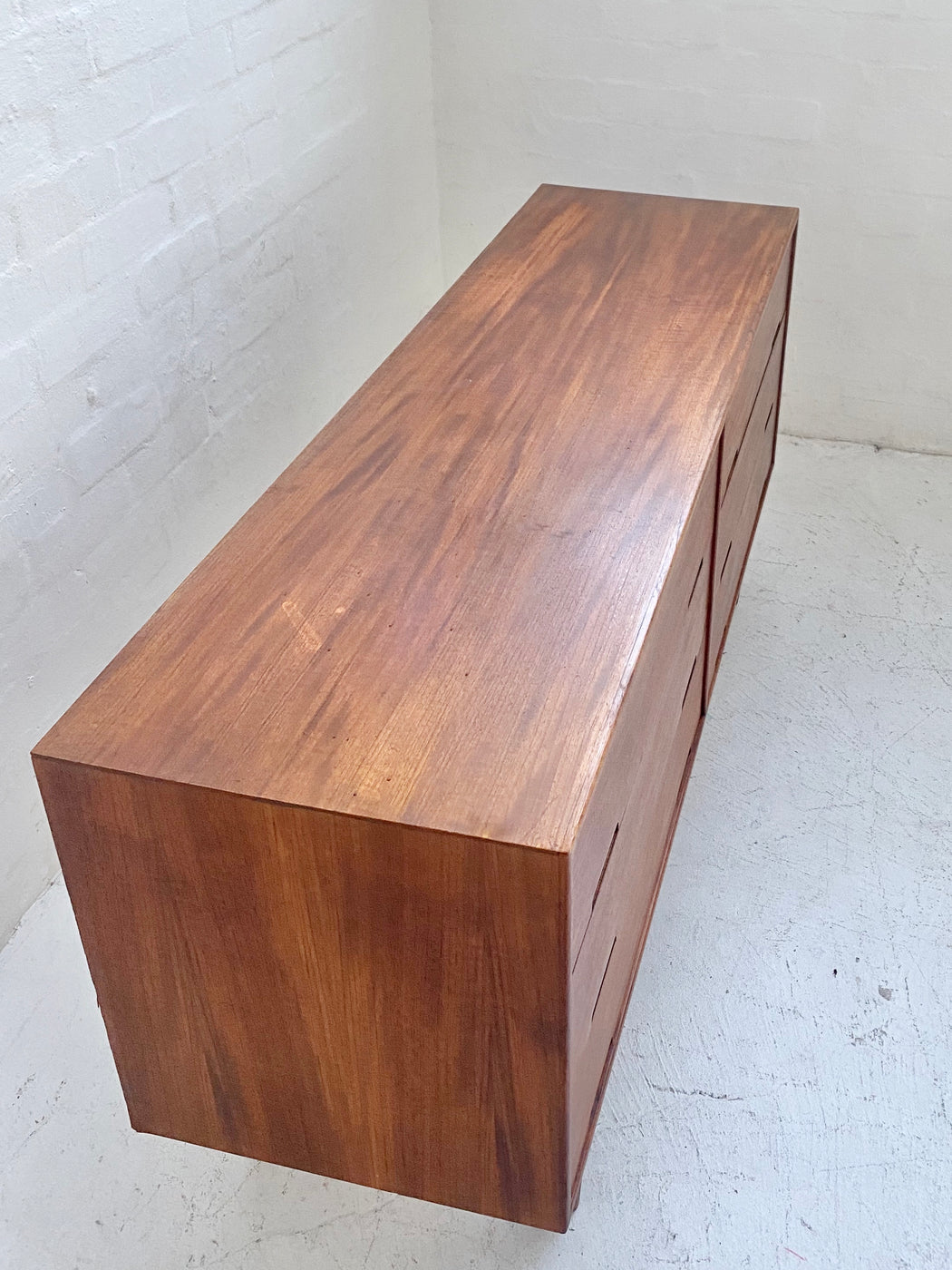 Hans Heyson Bank of Drawers