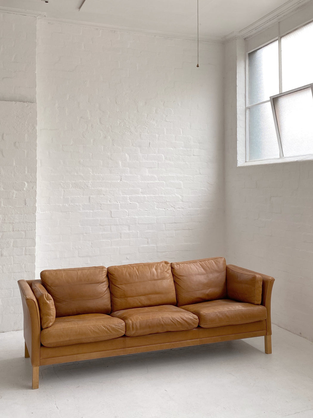 Mogens Hansen 'Model 2225' Sofa