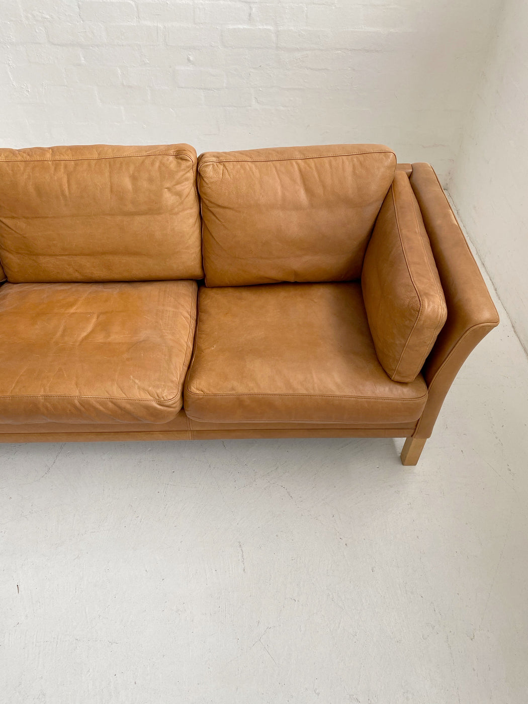 Mogens Hansen 'Model 2225' Sofa