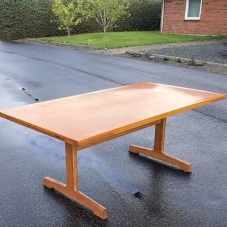 Ditte & Adrian Heath 'Model 594' Dining Table