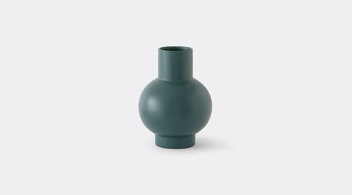 Raawii 'Strøm' Vase Small Green Gables