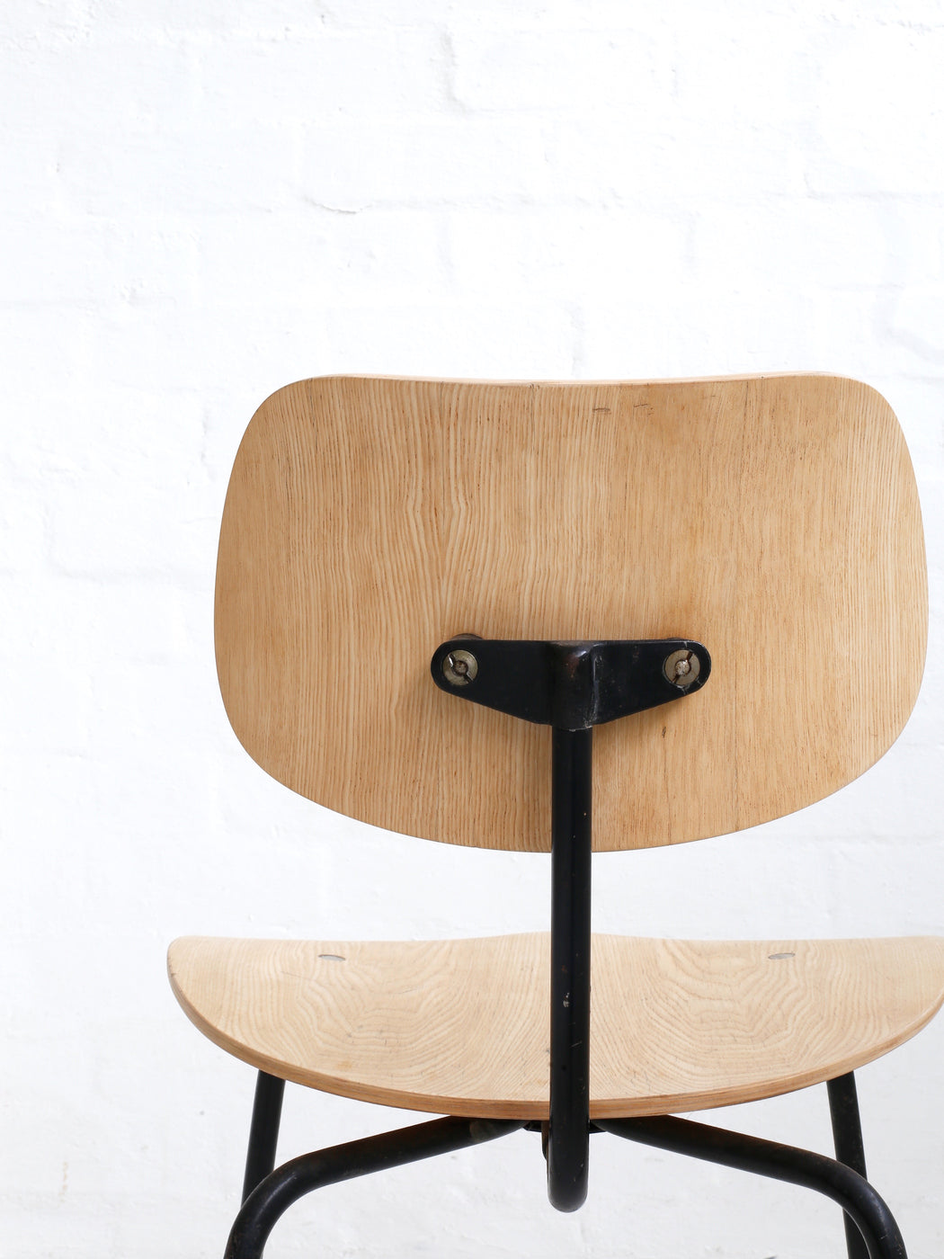 Egon Eiermann 'SE68' Chair