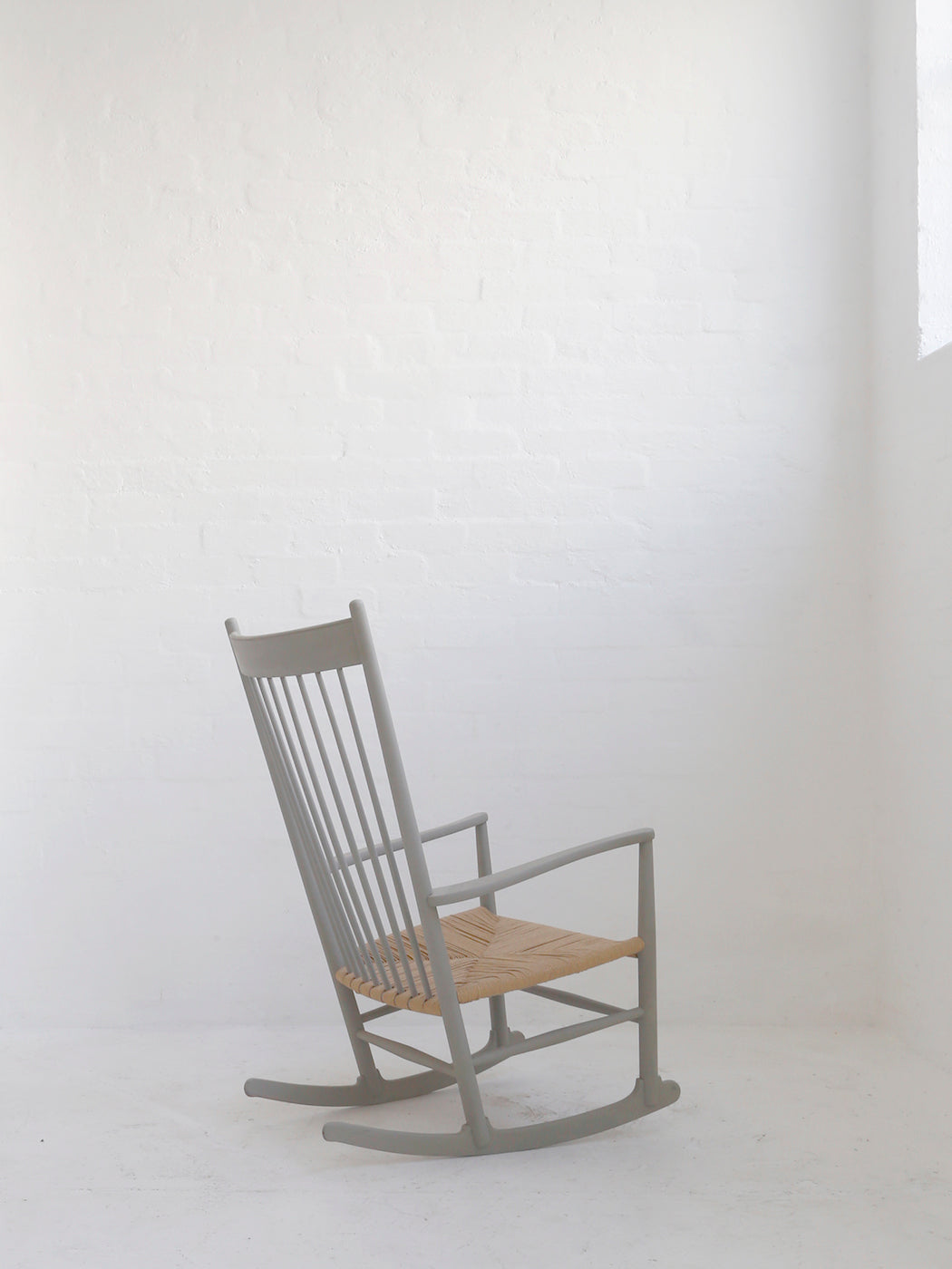 Hans J. Wegner 'J16' Rocking Chair