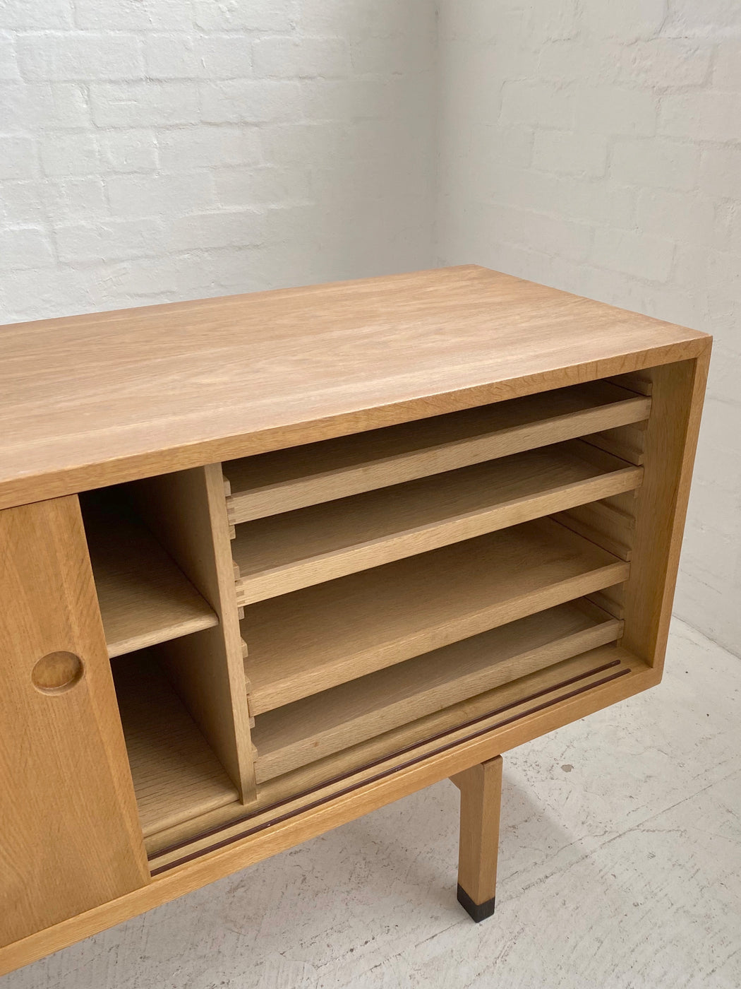 Hans J. Wegner 'RY26' Sideboard