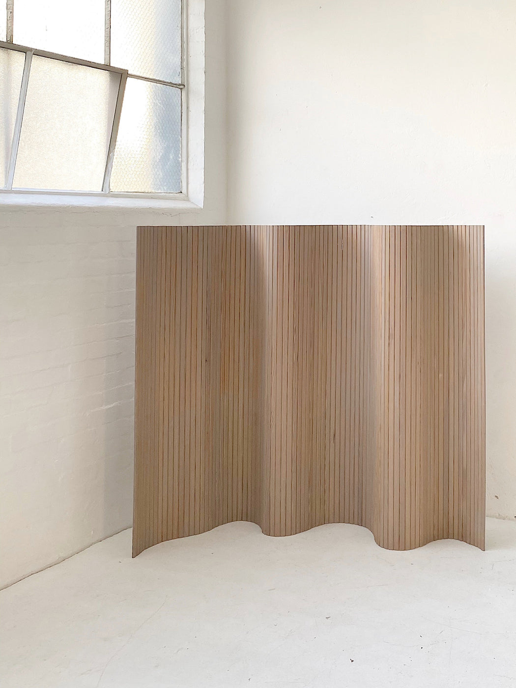 Alvar Aalto 'Screen 100'