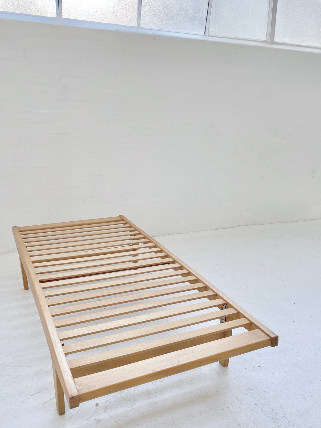 Poul M. Volther Daybed