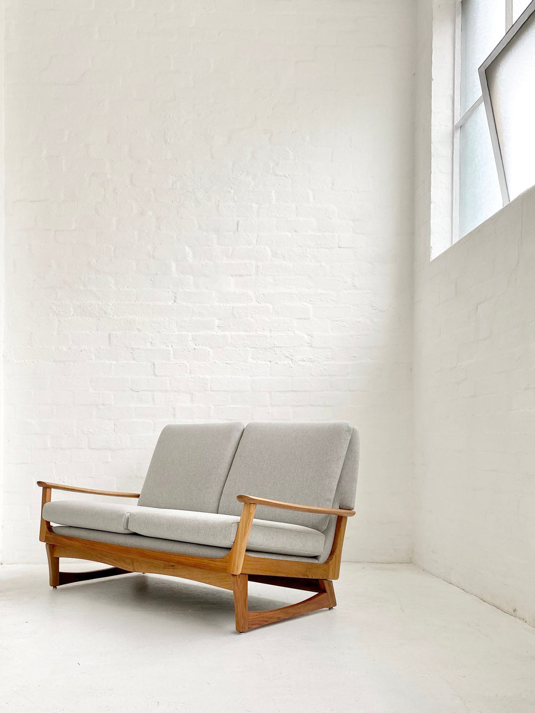 H.F Fischer & Sons 'Carlisle' Sofa