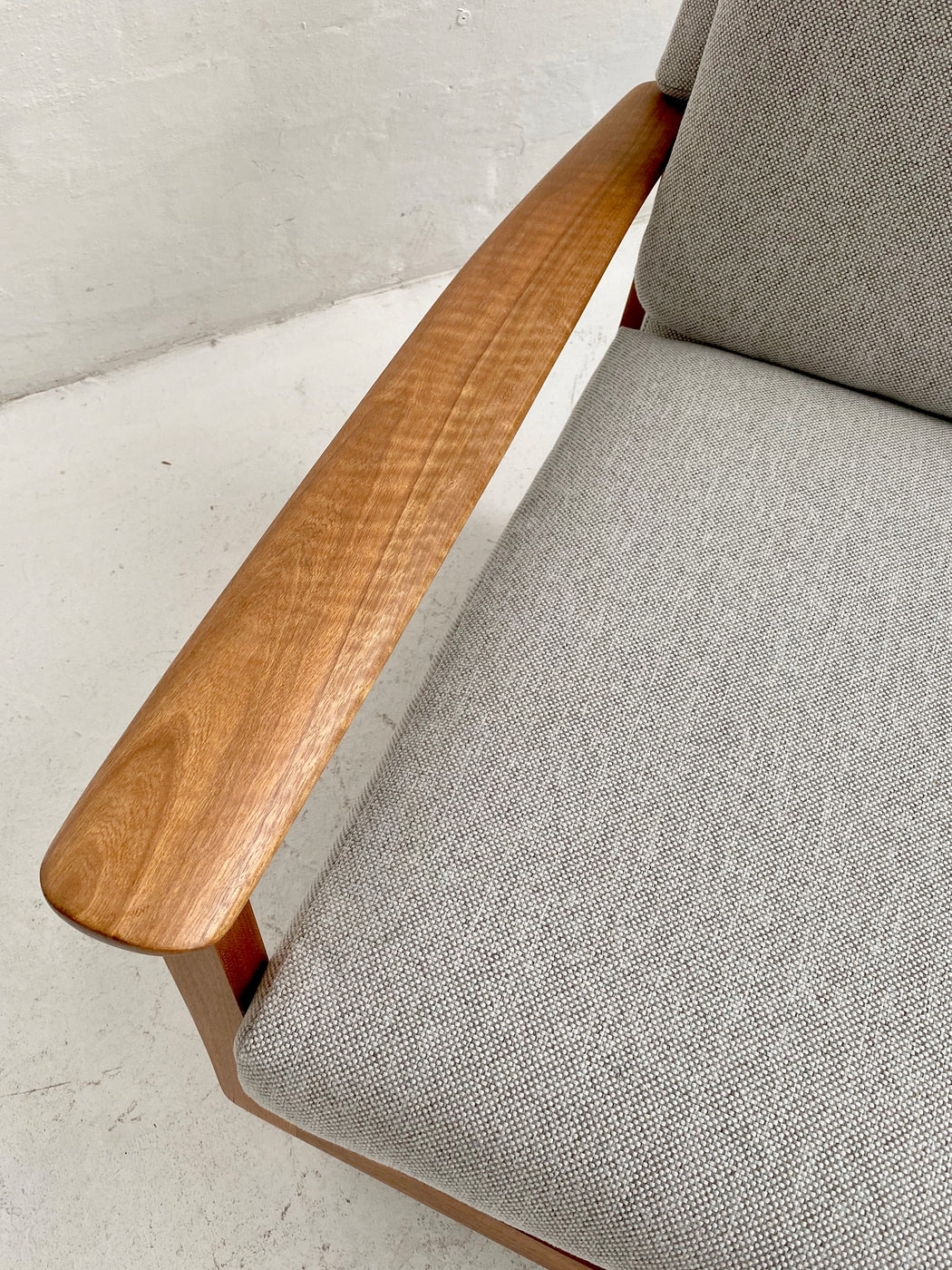 H.F Fischer & Sons 'Carlisle' Sofa