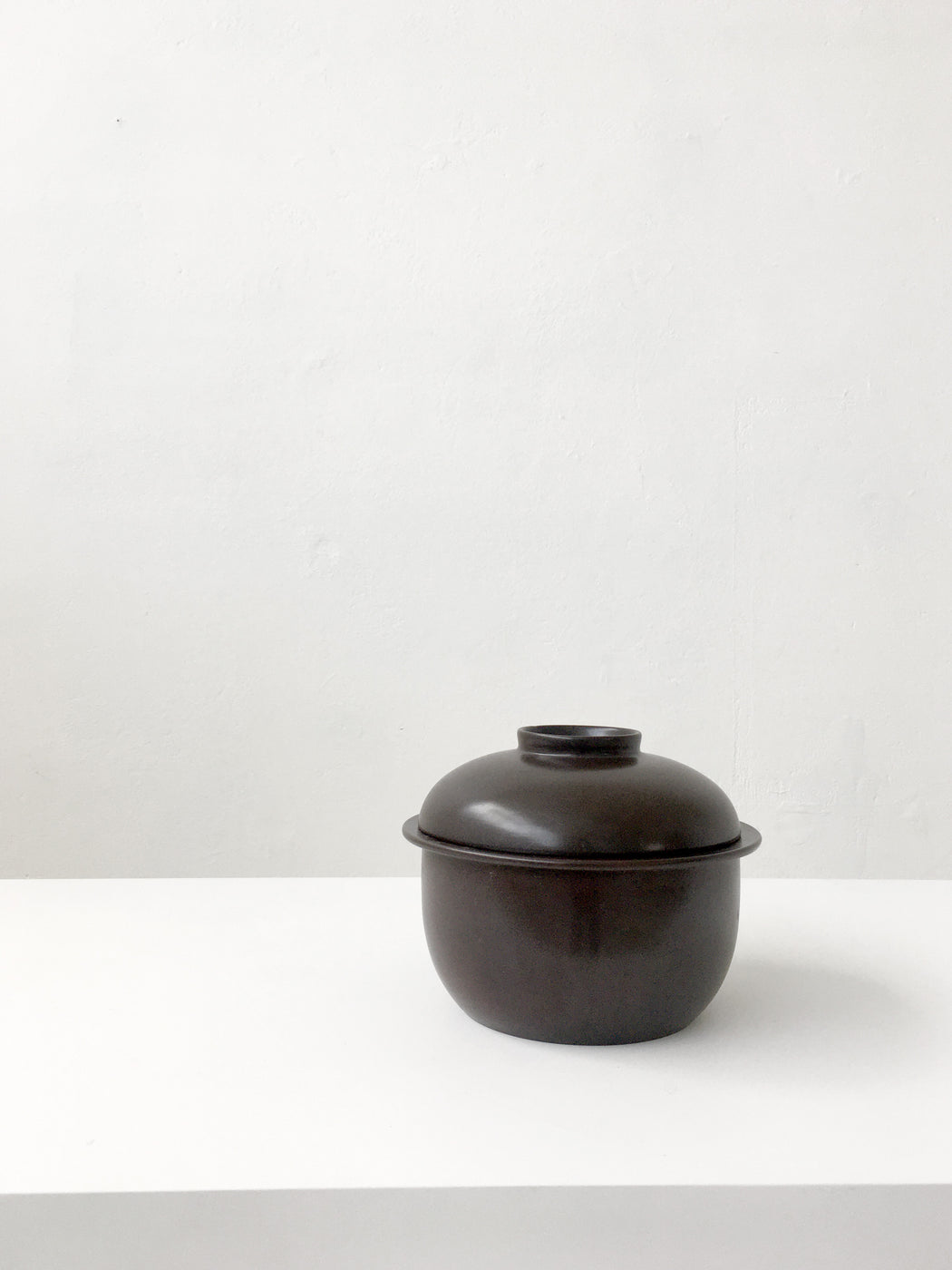 Ulla Procopé 'Liekki' Stoneware Pot