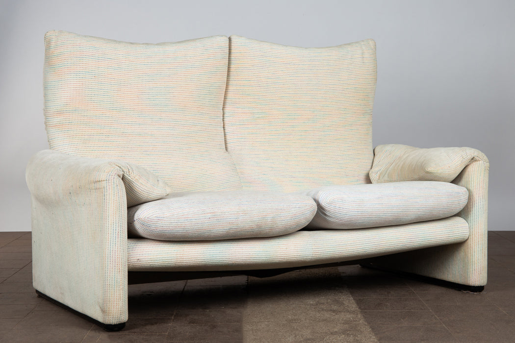 Vico Magistretti 'Maralunga' Sofa