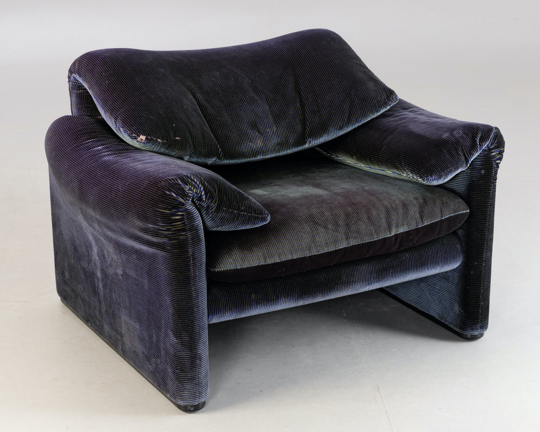 Vico Magistretti 'Maralunga' Chair