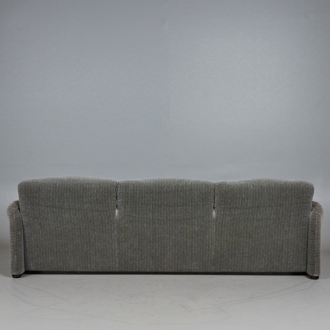 Vico Magistretti 'Maralunga' Sofa