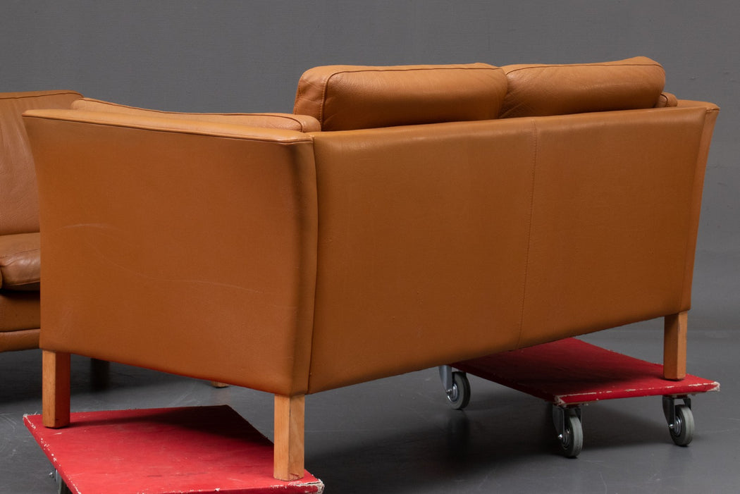 Mogens Hansen 'Model 2225' Sofa