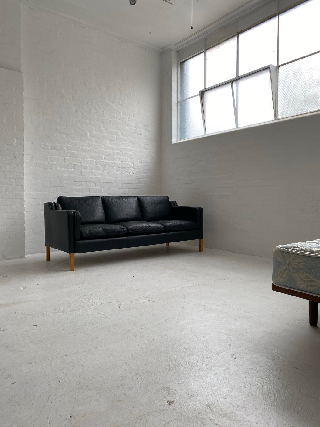 Stouby ‘Eva’ Leather Sofa