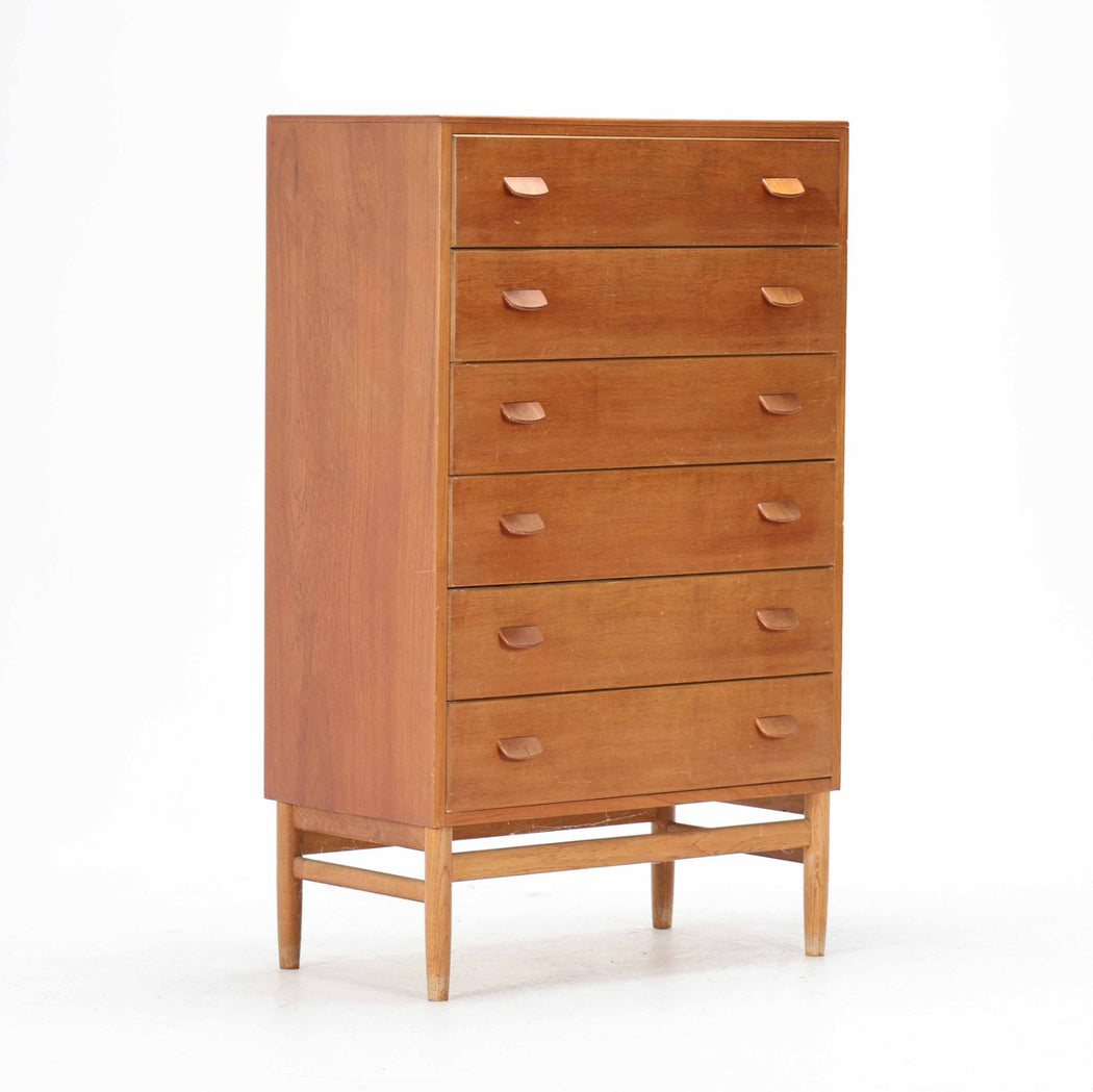 Poul Volther 'Model F17' Tallboy Drawers (Copy)