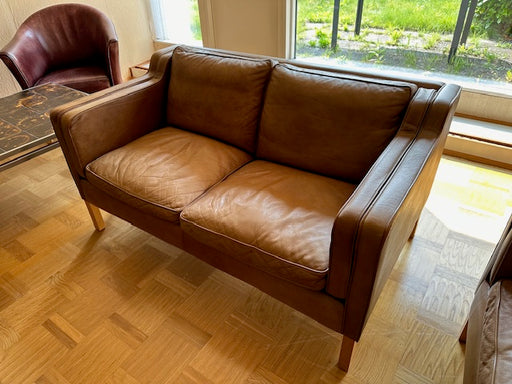 Stouby 'Eva' Leather Sofa