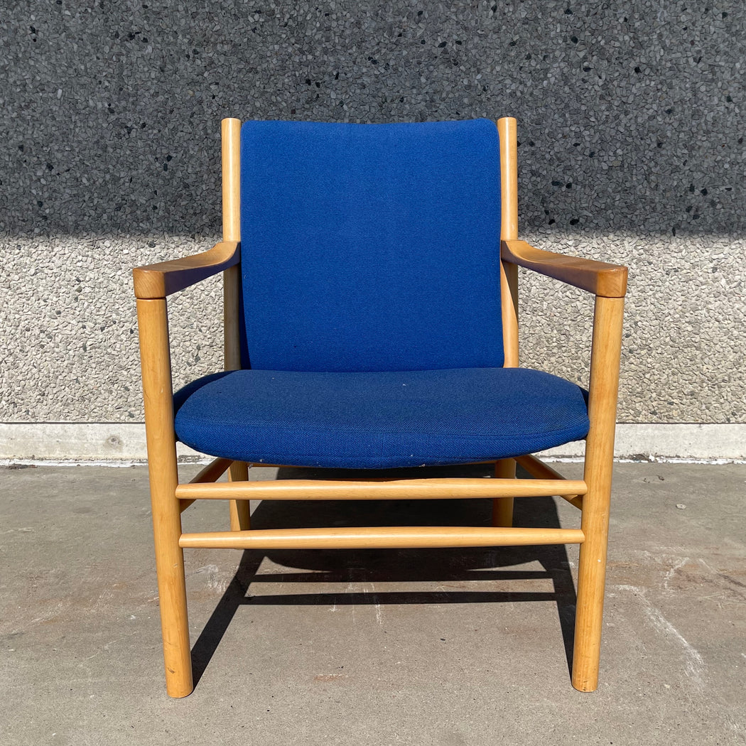 Erik Ole Jørgensen 'Model J147' Chair