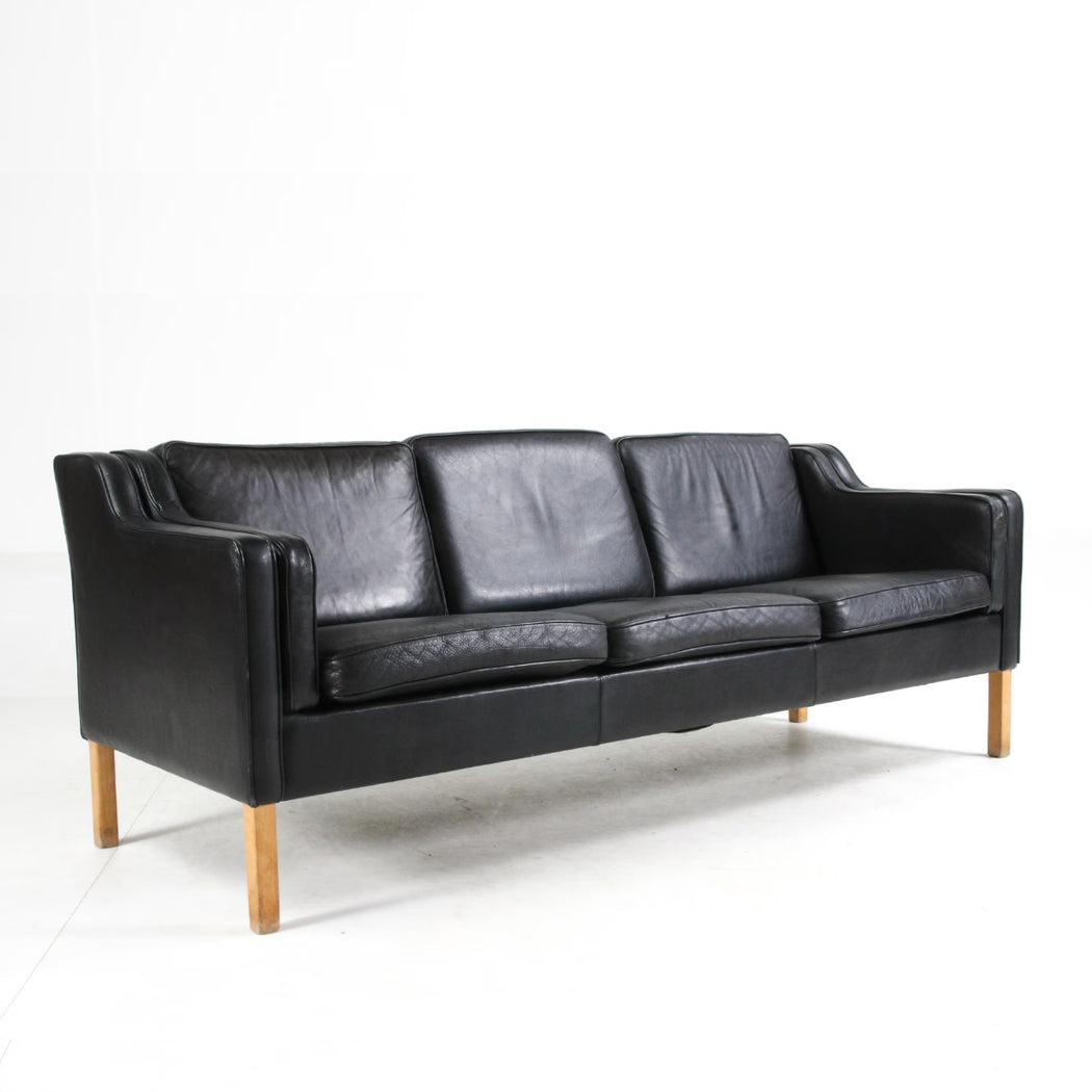 Stouby 'Eva' Leather Sofa