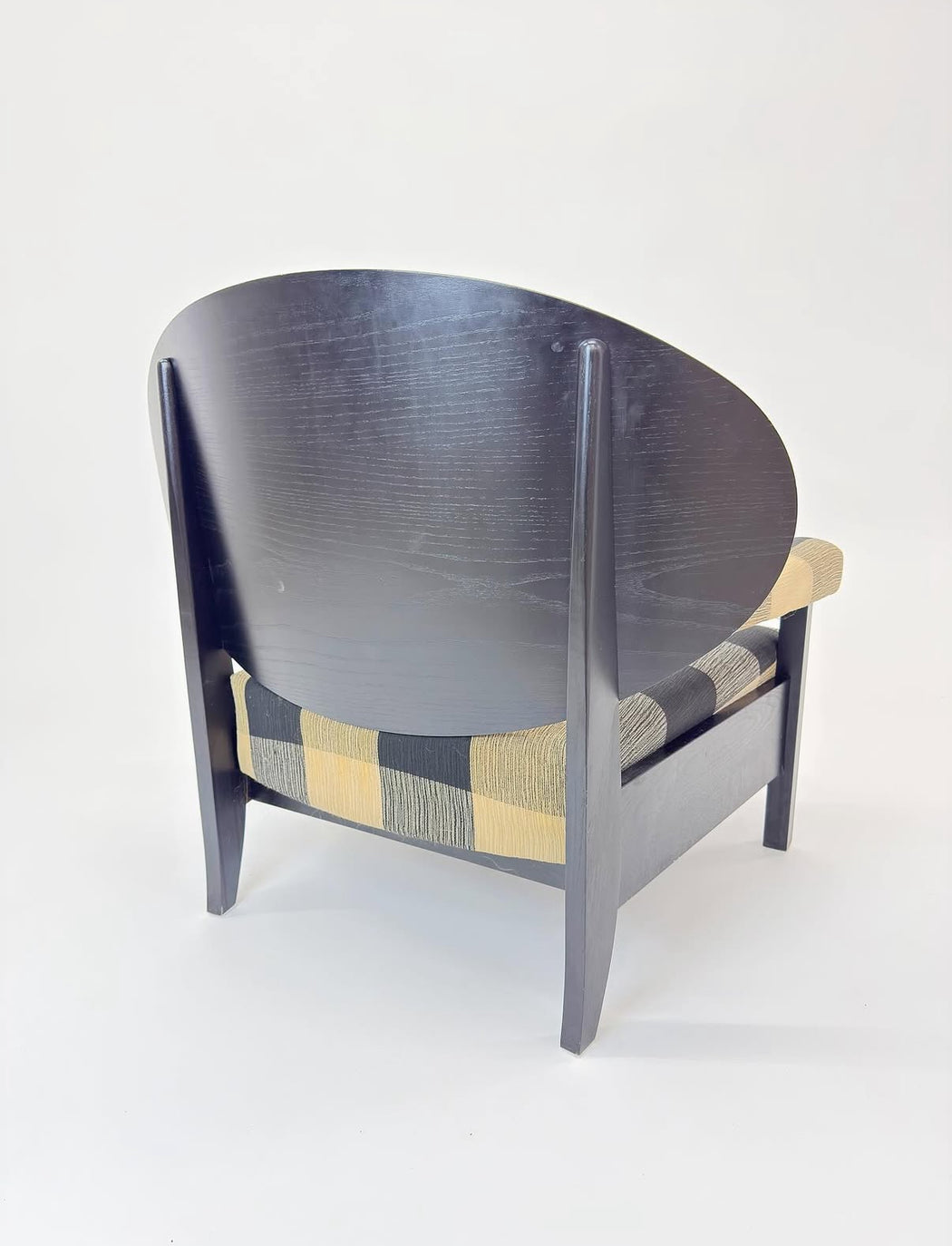 Charles Rennie Mackintosh 871 'Dug-Out' Chair
