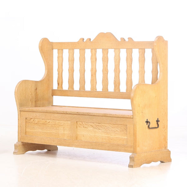 Henning Kjærnulf Oak 'Folk' Bench