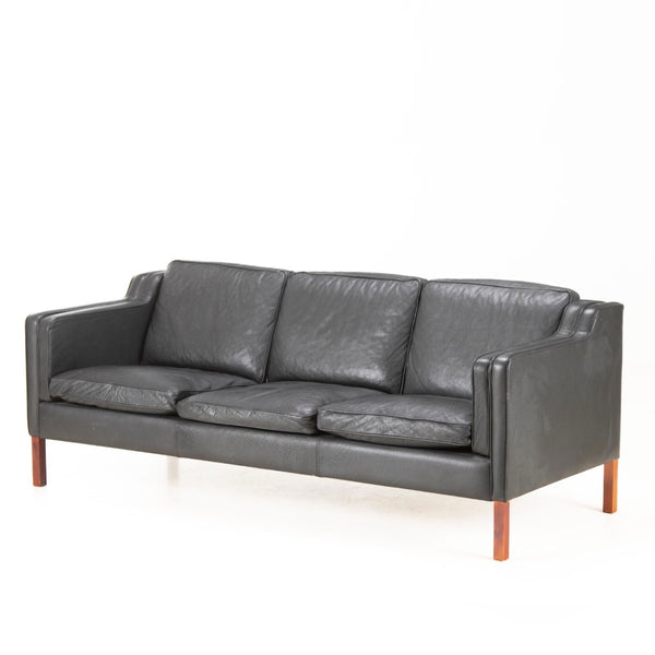 Stouby 'Eva' Leather Sofa