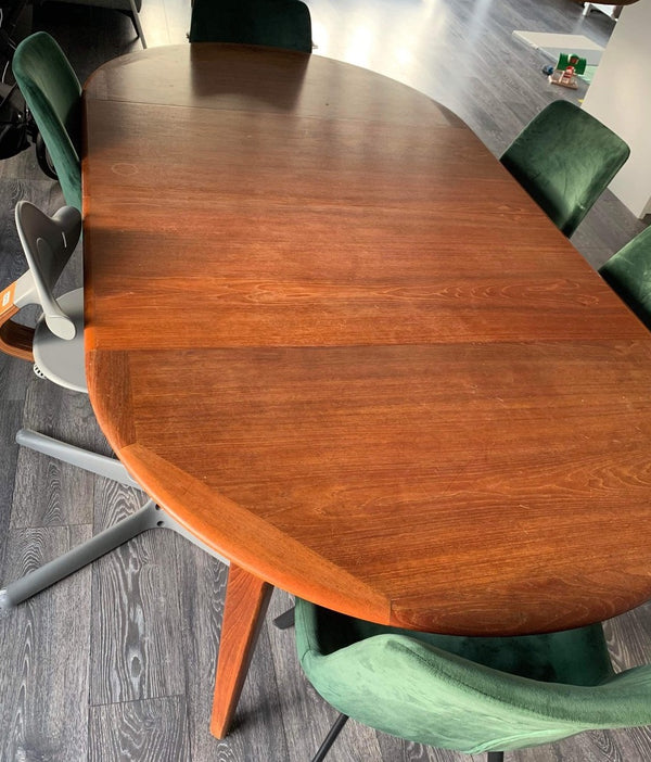 Svend Åge Madsen Teak Dining Table