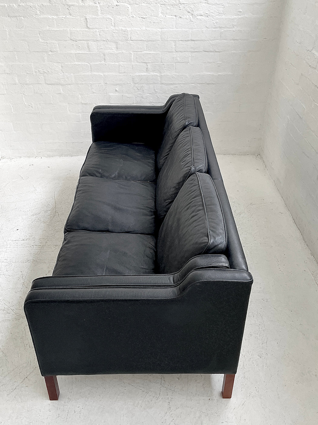 Stouby 'Eva' Leather Sofa