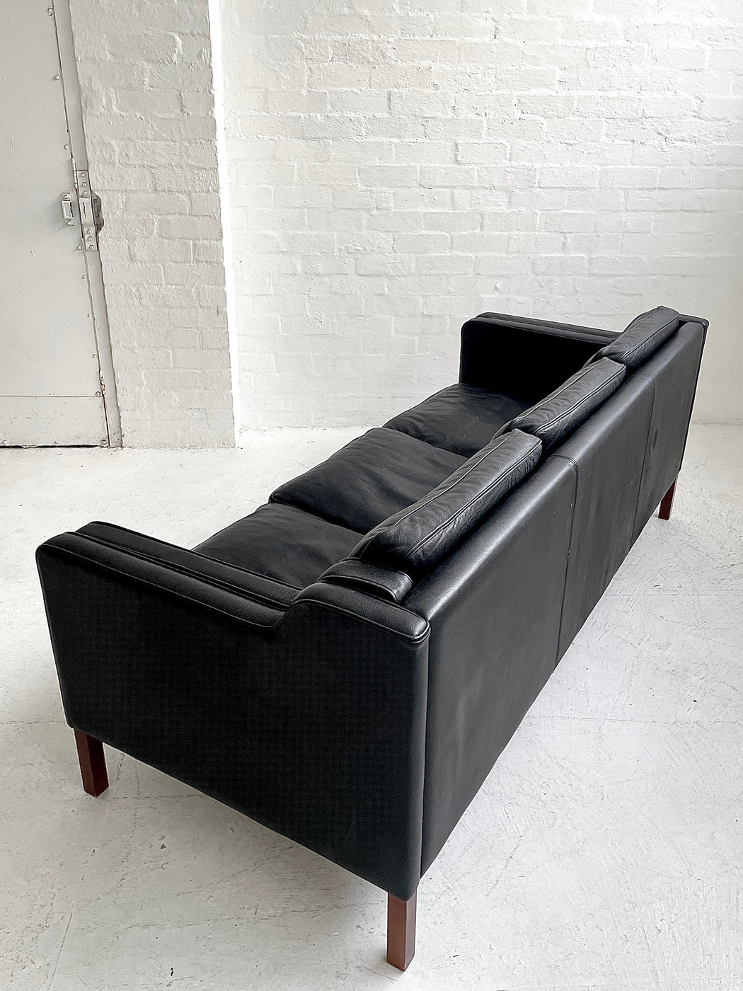 Stouby 'Eva' Leather Sofa