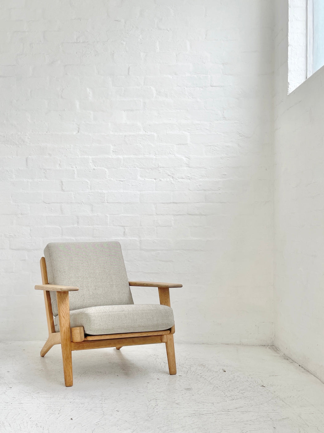 Hans J. Wegner GE290 'Plank' Chair