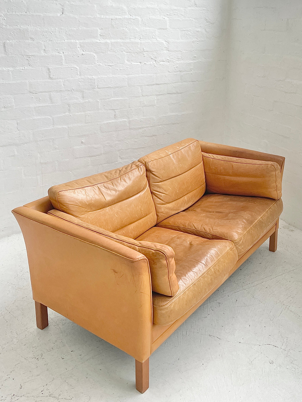 Mogens Hansen 'Model 2225' Sofa