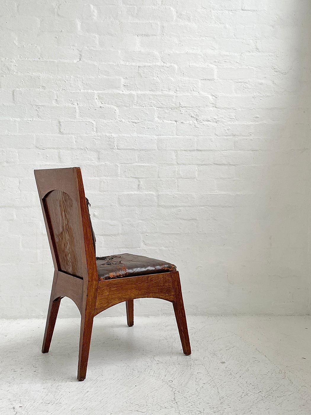 Walter Burley Griffin 'Newman College' Chair