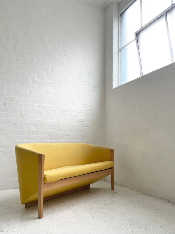 Okamura & Marquardsen ‘GE291’ Settee