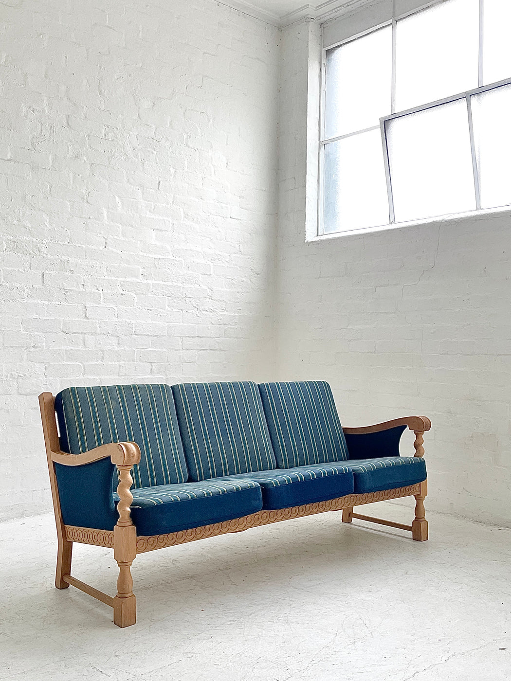 Henning Kjærnulf Oak Settee