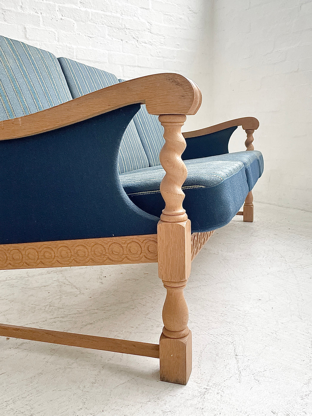 Henning Kjærnulf Oak Settee