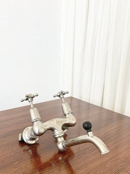 Antique Shanks Mixer Bath Tap